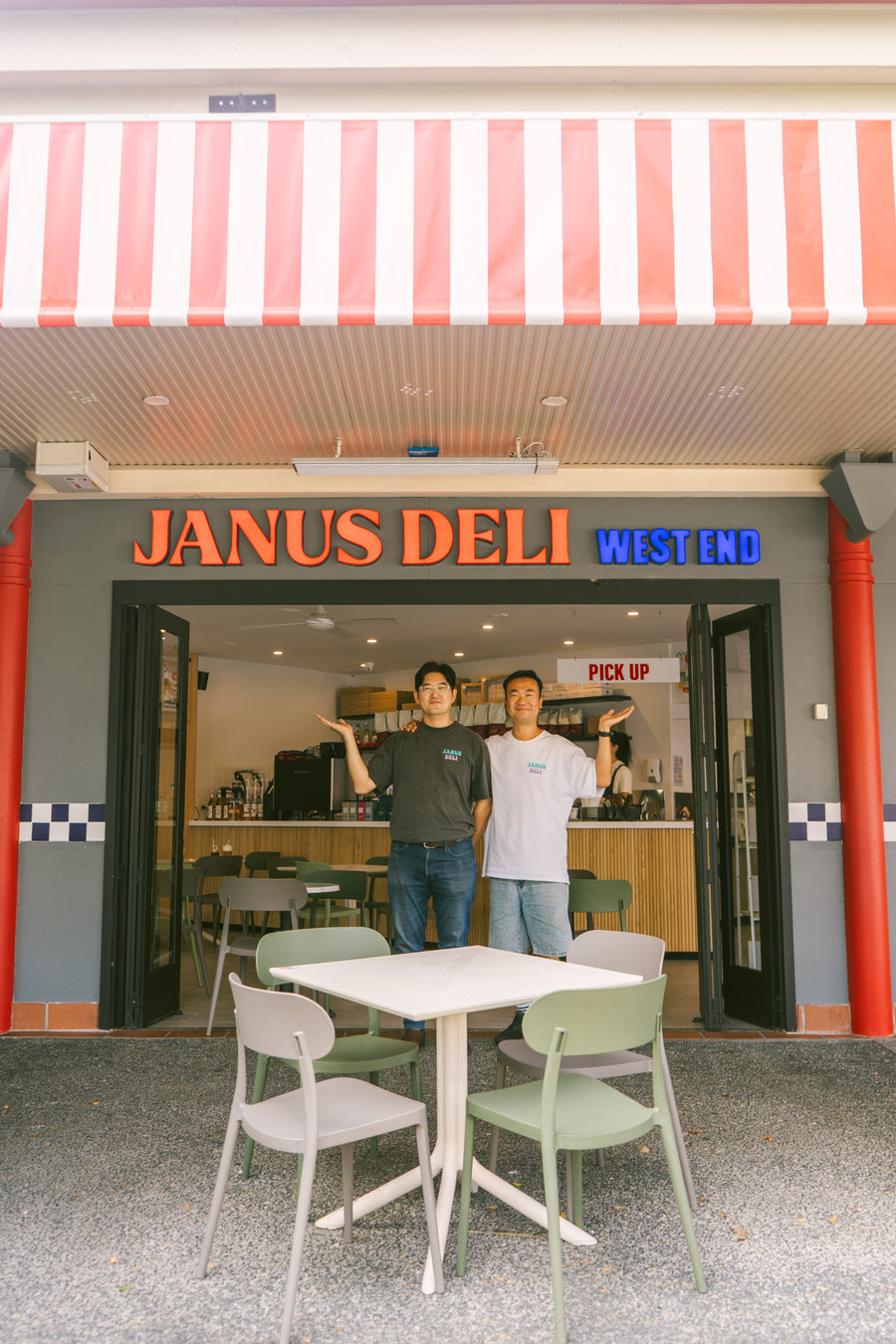 Hey there, We're Dean & Ryan!