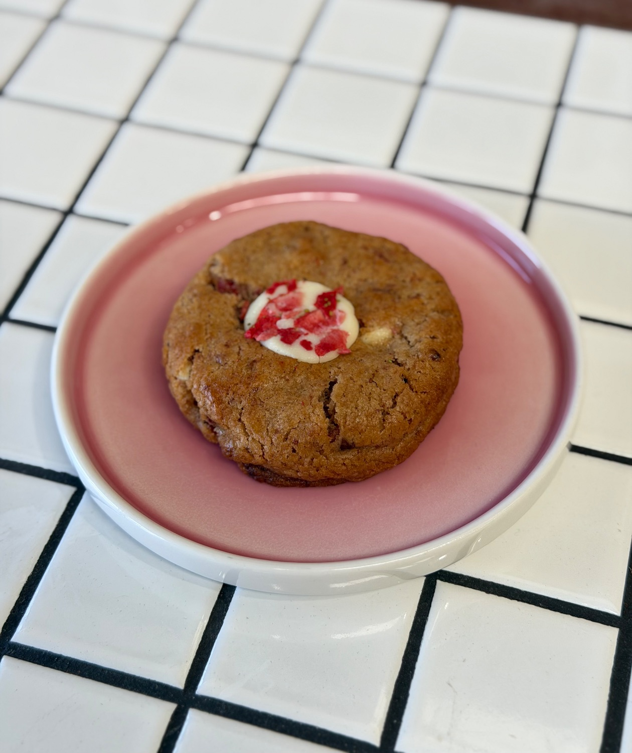 Strawberry Cookie